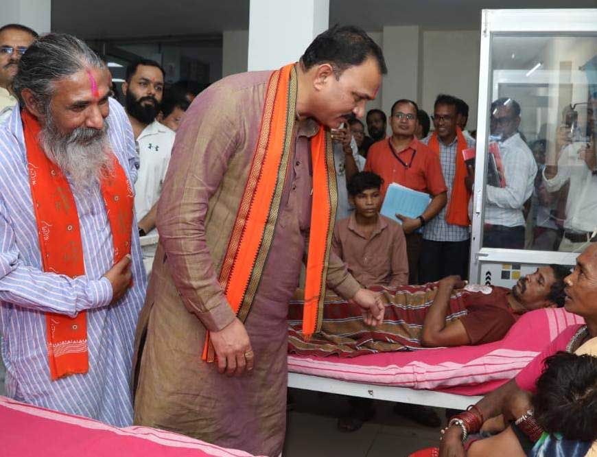 रायपुर : स्वास्थ्य मंत्री श्याम बिहारी जायसवाल एमसीएच अलबेलापारा व शासकीय कोमलदेव अस्पताल का किया औचक निरीक्षण