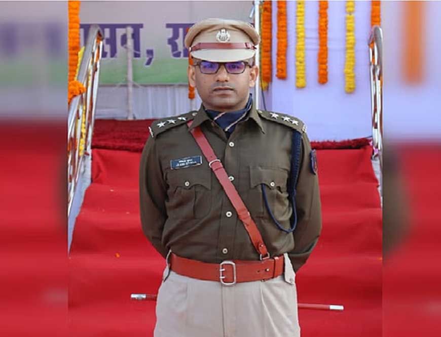 छत्तीसगढ़ के 8 IPS अधिकारियों का ट्रांसफर, अब 'खतरनाक' जगह हुई पोस्टिंग
