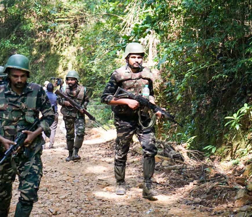 सुकमा जिले में नक्सलियों और सुरक्षाबलों की मुठभेड़, ढेर हुए दो नक्सली,सर्च जारी