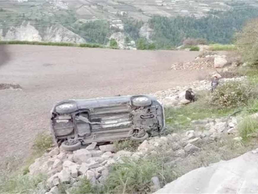हिमाचल प्रदेश के लाहौल स्पीति में आज सुबह हरियाणा के टूरिस्ट की गाड़ी 60 फीट खाई में गिरी