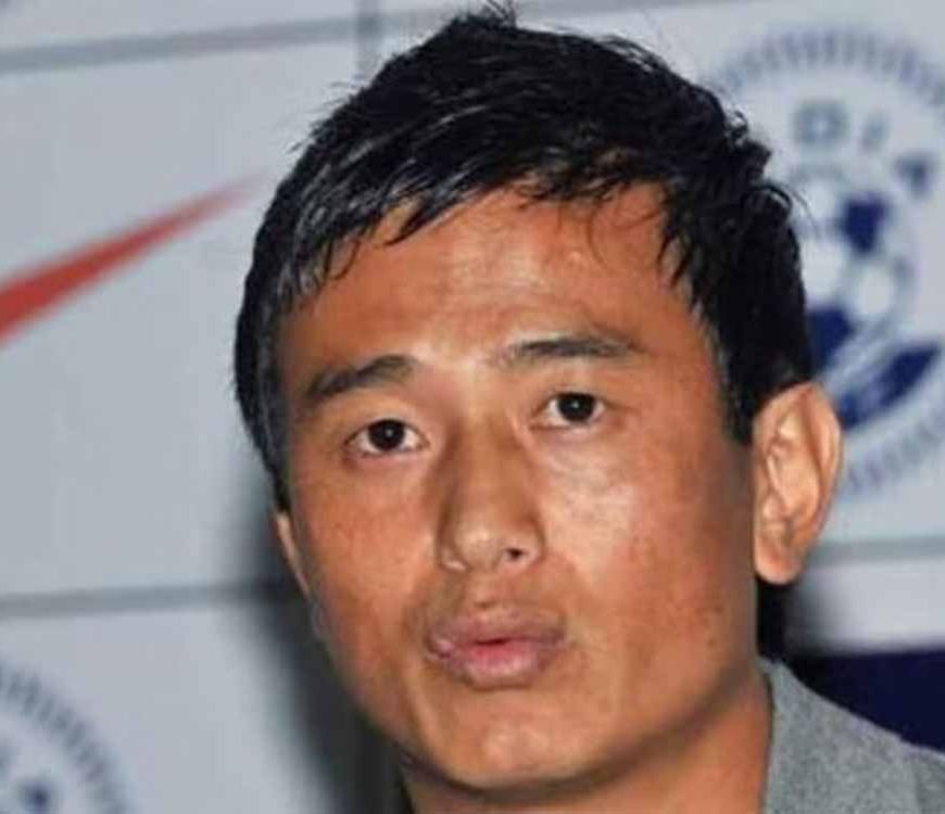 भारत के गिरते प्रदर्शन से नाराज करिश्माई पूर्व कप्तान बाइचुंग भूटिया ने खेल को नष्ट करने का लगाया आरोप