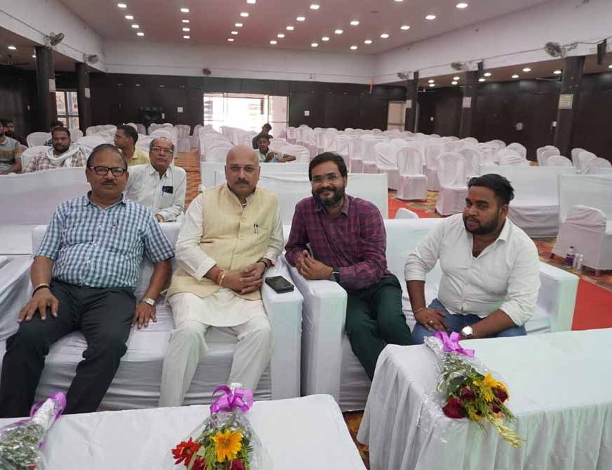 नगर निगम लेडीज़ क्लब, सिंगरौली ने फादर्स डे पर किया पिताओं को समर्पित भावपूर्ण आयोजन