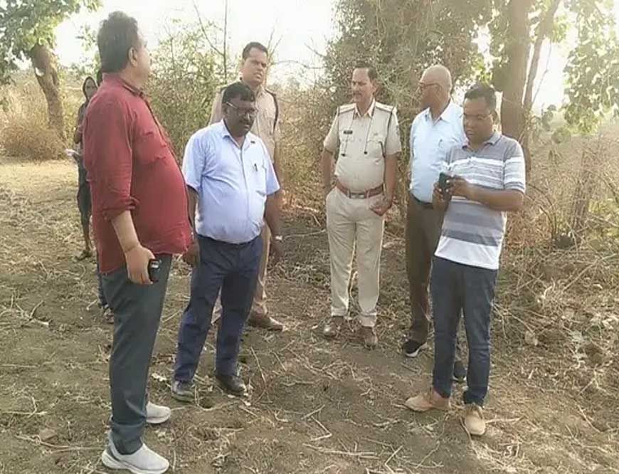 सागर जिले में प्रशासन ने बड़ी कार्रवाई, रसूखदार के कब्जे से आदिवासियों की 100 एकड़ जमीन की वापस करवाई