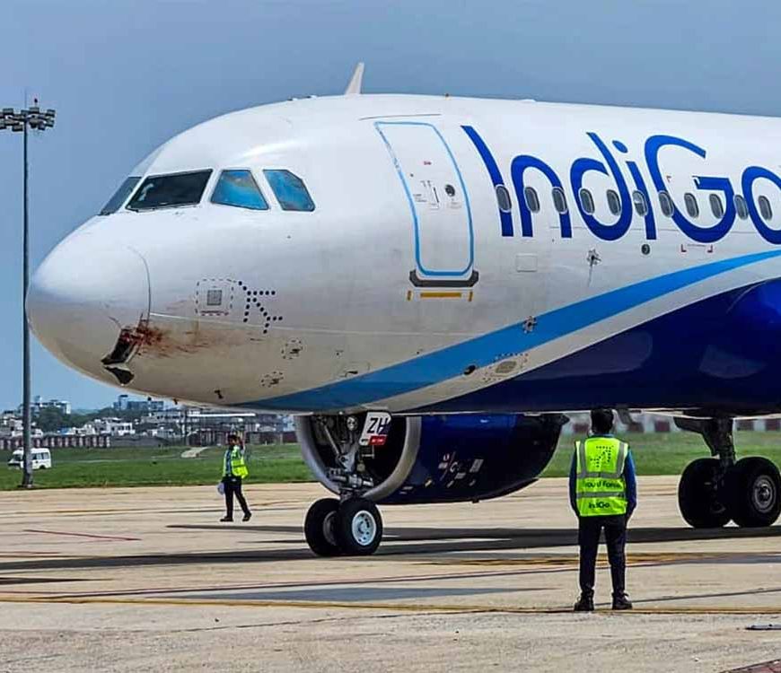 विमान में बम की धमकी मामला आया सामने, बम की धमकी मिलने के बाद नागपुर में इमरजेंसी लैंडिंग, मचा हड़कंप