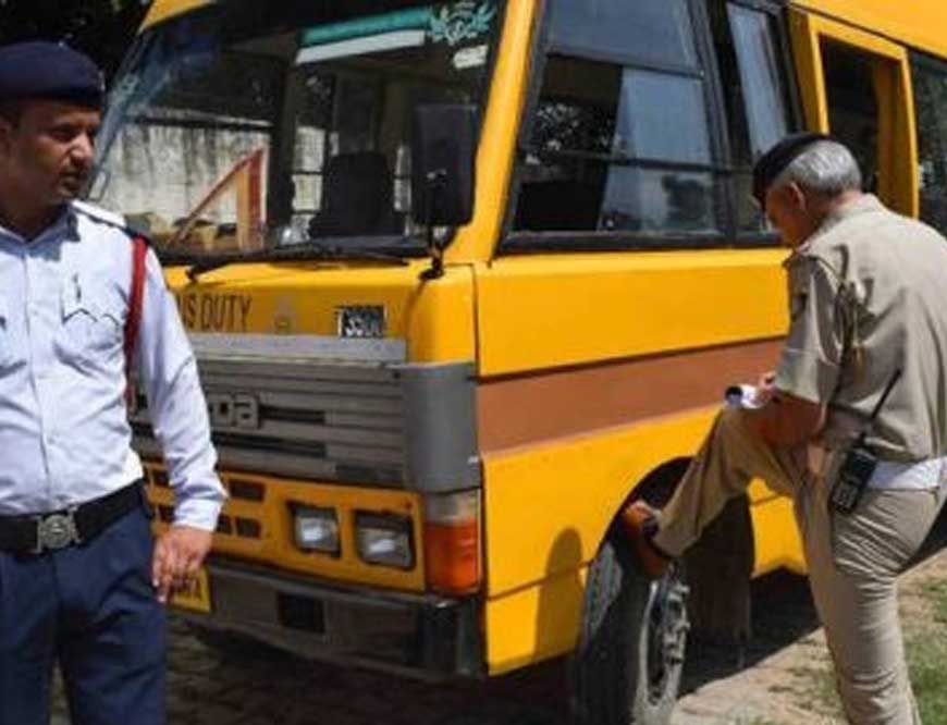 महासमुंद : स्कूल बसों का भौतिक निरीक्षण 22 जून को, शिविर सरायपाली में आयोजित