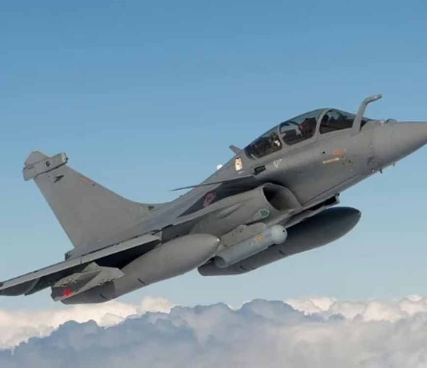 अनिल अंबानी की कंपनी रिलायंस इंफ्रास्ट्रक्चर के शेयरों में आज जबरदस्त खरीदारी, शेयर खरीदने की लूट