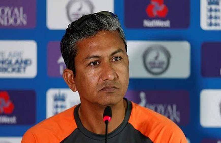 महेन्द्र सिंह धोनी के कारण चेन्नई सुपर किंग्स में कोई नया नेतृत्व नहीं उभर रहा:संजय बांगर