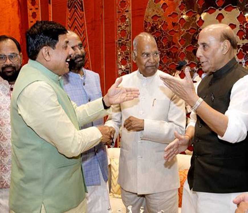 मुख्यमंत्री डॉ. यादव नई दिल्ली में विवाह समारोह में शामिल हुए