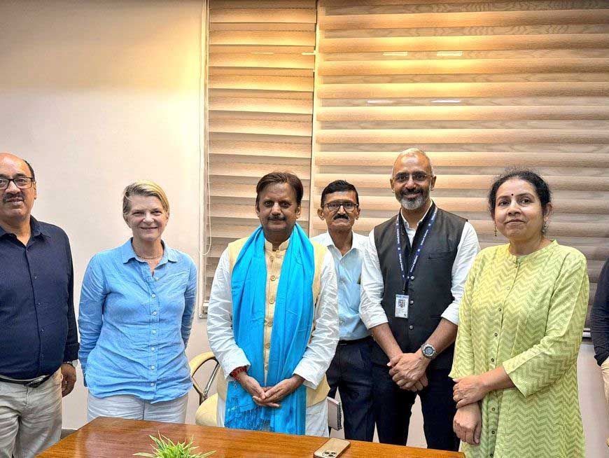 हर माँ और हर बच्चे को बेहतर स्वास्थ्य सुविधाएँ मुहैया कराने के लिए मध्यप्रदेश सरकार प्रतिबद्ध : उप मुख्यमंत्री शुक्ल