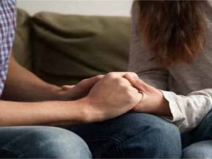 पूर्णिया से हैरान कर देने वाला मामला, मुस्लिम बॉयफ्रेंड संग रोमांस कर रही थी 2 बच्चों की मां, पति ने रंगे हाथों पकड़ लिया