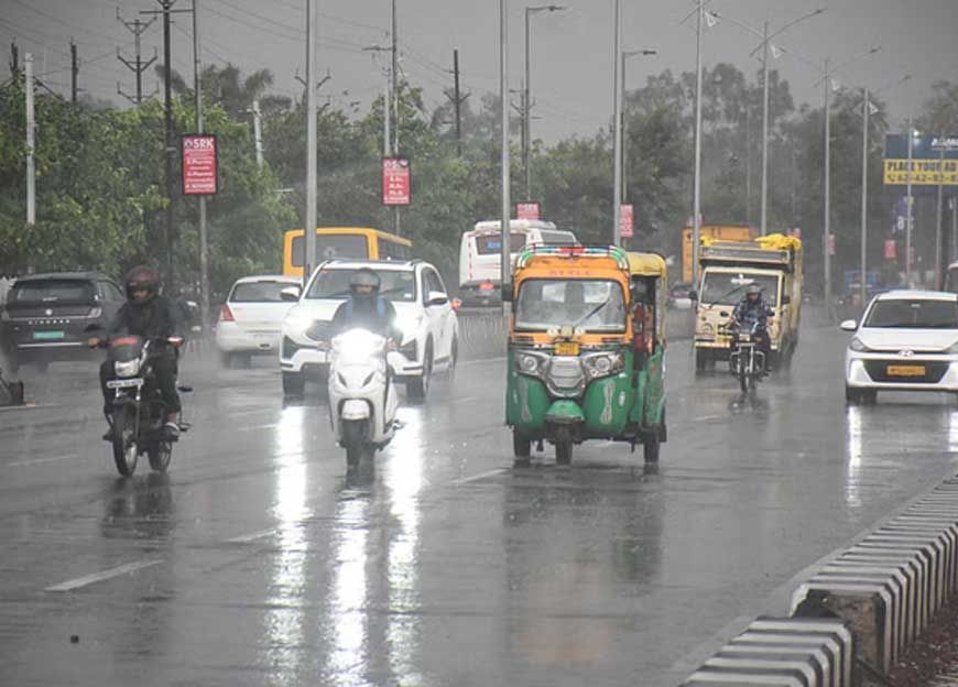 मानसूनी बारिश ने पूरे मध्यप्रदेश को तरबतर कर दिया, नदी-नाले उफान पर हाेने से कई रास्ते बंद