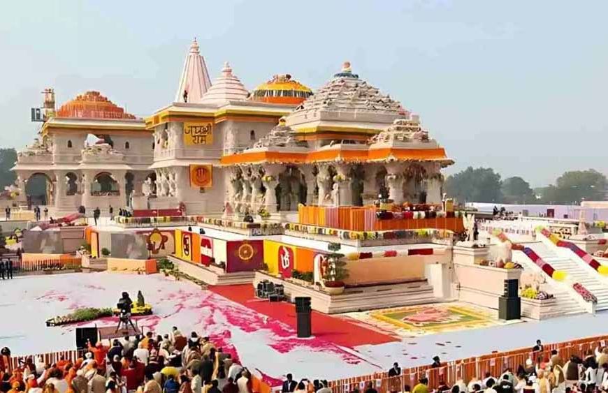 अंतरराष्ट्रीय योग दिवस 2025: अयोध्या में राम मंदिर प्रांगण, प्रयागराज और काशी में आध्यात्मिक ऊर्जा के संग हुआ योगाभ्यास