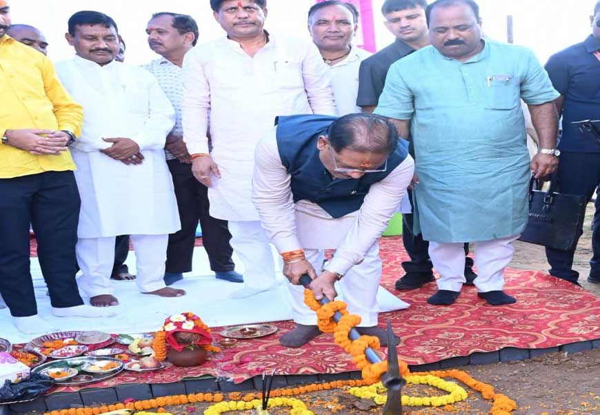 मुख्यमंत्री साय ने कुनकुरी में 250 सीटर नालंदा परिसर का किया भूमिपूजन: लाइब्रेरी में होगी इंडोर और आउटडोर अध्ययन की व्यवस्था