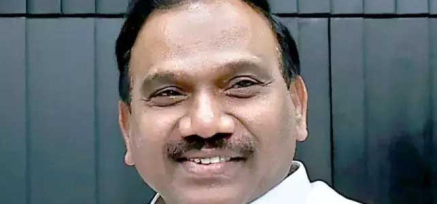 ऊटी स्टेशन से हटाएं हिंदी वाले बैनर्स, तमिल भावनाएं हो रहीं आहत: ए राजा