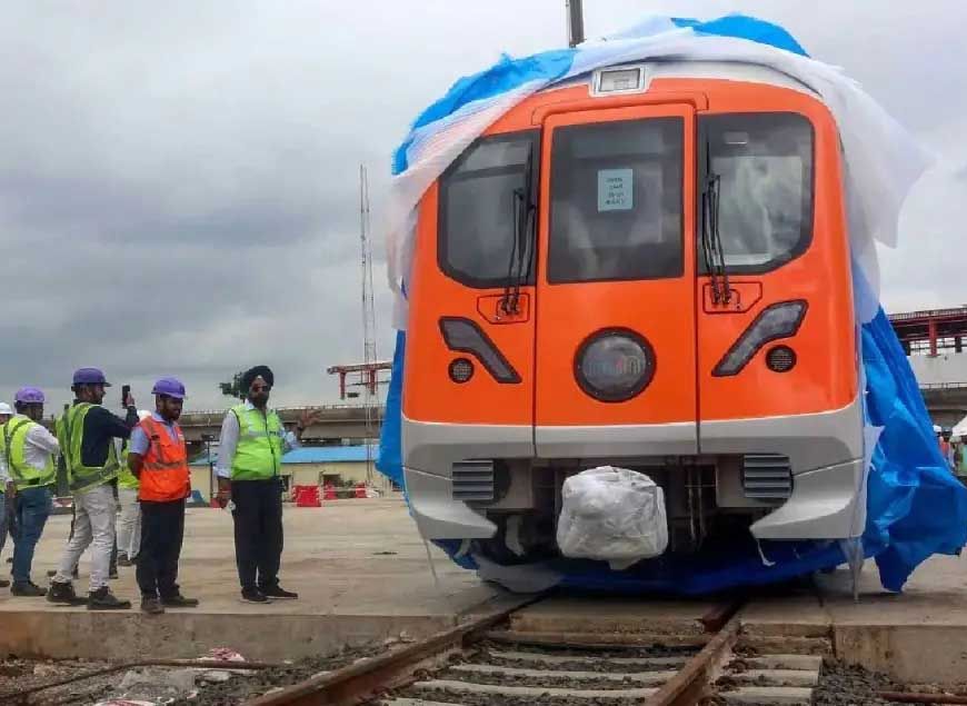 Metro Project: टनल बोरिंग मशीनों को प्लेटफार्म नंबर छह की ओर जमीन में उतारी जाएगी, लेकिन बारिश में ये संभव नहीं होगा