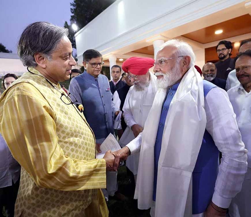 PM मोदी की तारीफ के बाद अटकलों का दौर, शशि थरूर ने साफ कर दिया है कि वह बीजेपी में शामिल नहीं होने वाले