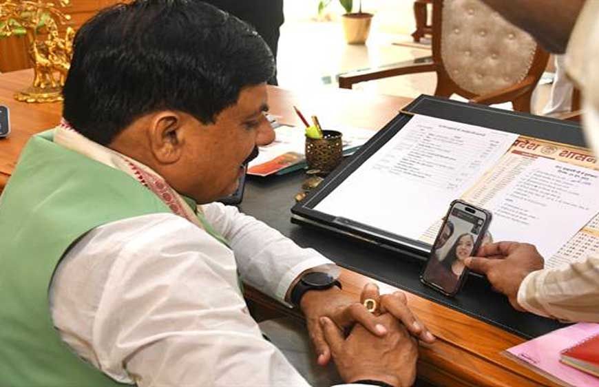 कतर से श्रीमती मनीषा की सकुशल स्वदेश वापसी