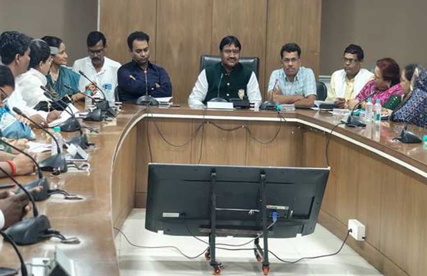 नगरीय निकायों में हरित क्षेत्र विस्तार पर जनप्रतिनिधि विशेष ध्यान दें