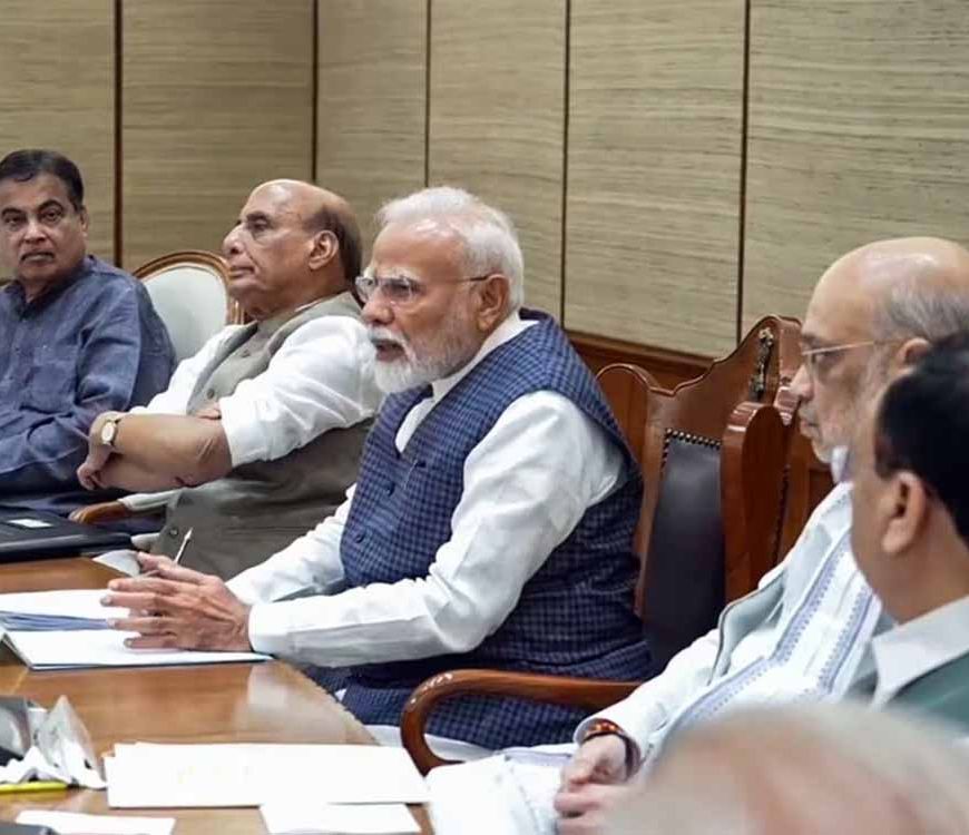 आपातकाल विरोधी प्रस्ताव कैबिनेट में पारित, संविधान हत्या दिवस पर रखा मौन