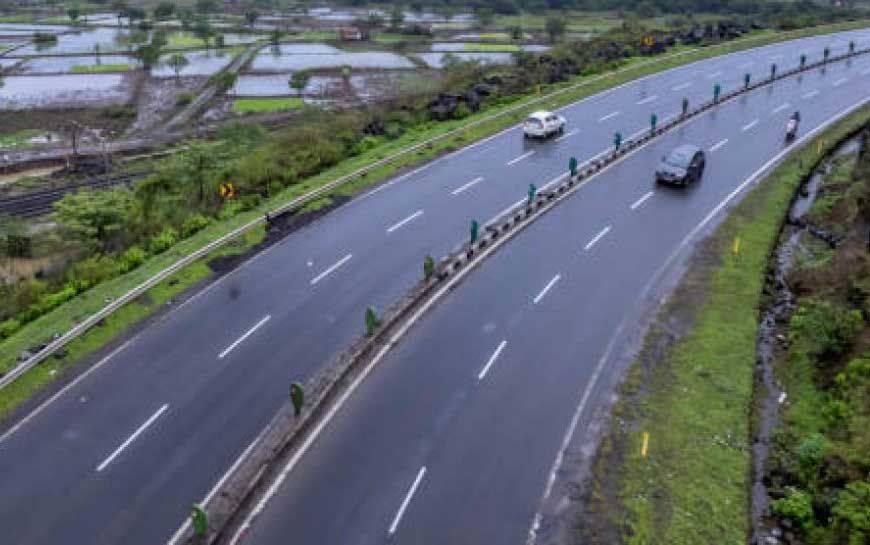 शक्तिपीठ एक्सप्रेसवे बनेगा देश का सबसे लंबा एक्सप्रेसवे, UP के इस प्रोजेक्ट को छोड़ देगा पीछे