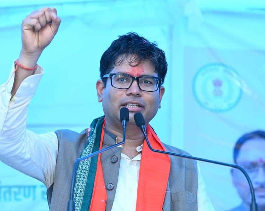 तमनार में आयोजित जिला स्तरीय पशु मेला में शामिल हुए वित्त मंत्री ओ.पी. चौधरी