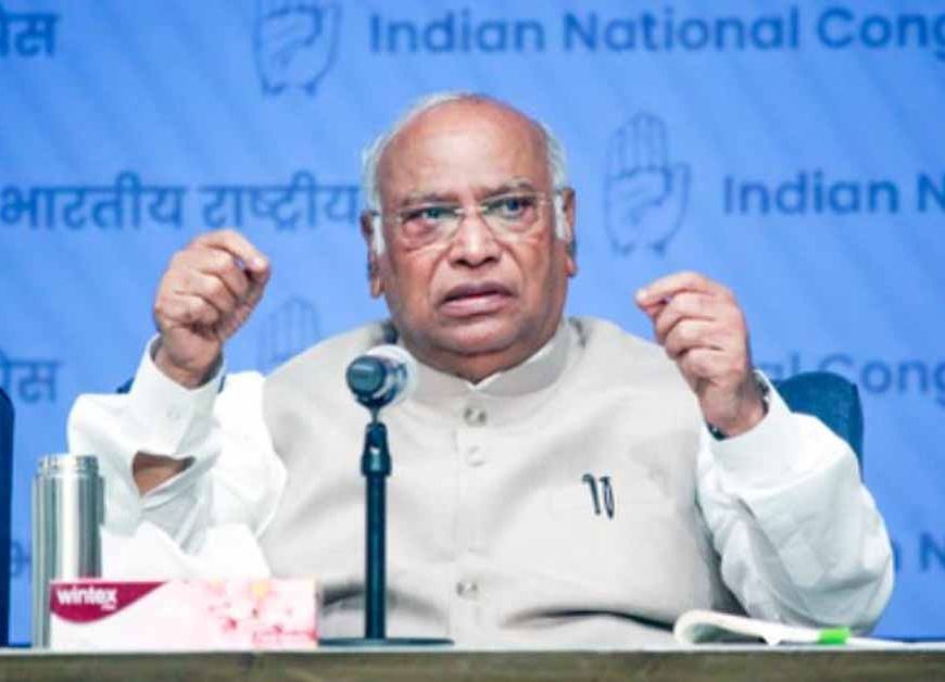 मल्लिकार्जुन खड़गे ने बिहार को ‘छोटा-मोटा राज्य’ बताए जाने वाले बयान के बाद बिहार की सियासत गर्म
