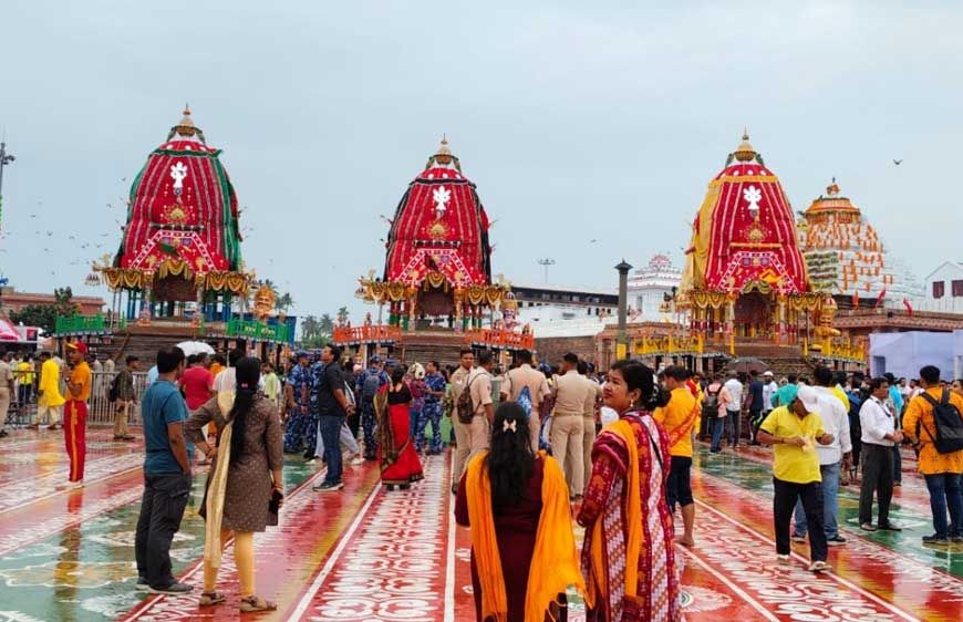 पुरी में भगवान जगन्नाथ की रथयात्रा के लिए उमड़े लाखों श्रद्धालु, अमित शाह ने भी की पूजा-अर्चना