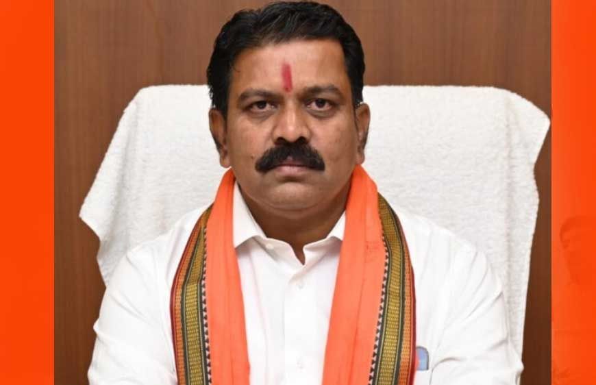 रायपुर : बांग्लादेशी घुसपैठियों की पहचान हेतु उपमुख्यमंत्री विजय शर्मा के निर्देश पर टोल फ्री नम्बर 1800-233-1905 हेल्पलाइन जारी