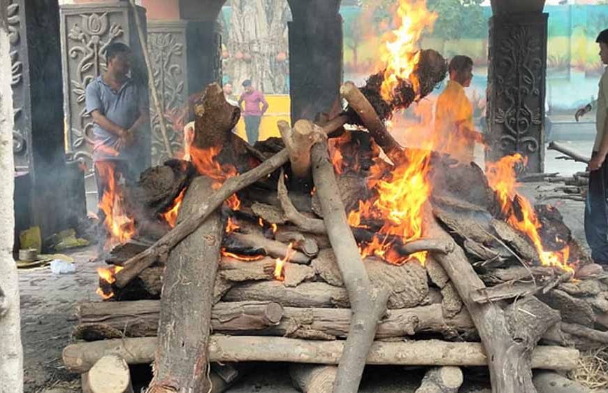 पंचतत्व में विलीन हुए प्रख्यात कवि पद्मश्री सुरेंद्र दुबे