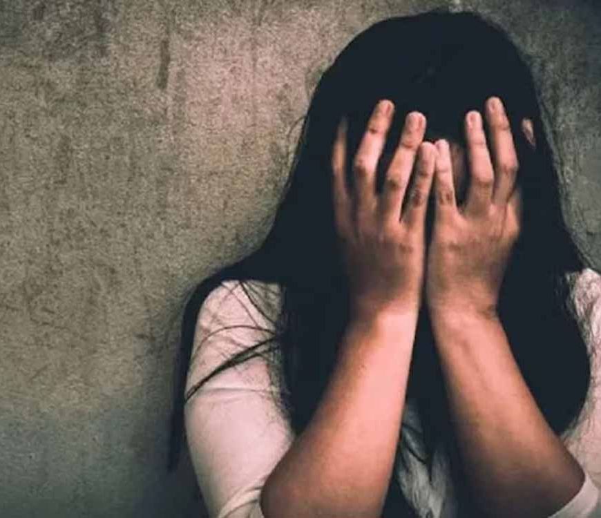 कासगंज में नाबालिग से दुष्कर्म, पुलिस ने मुठभेड़ के दौरान गोली लगने के बाद आरोपी को गिरफ्तार किया