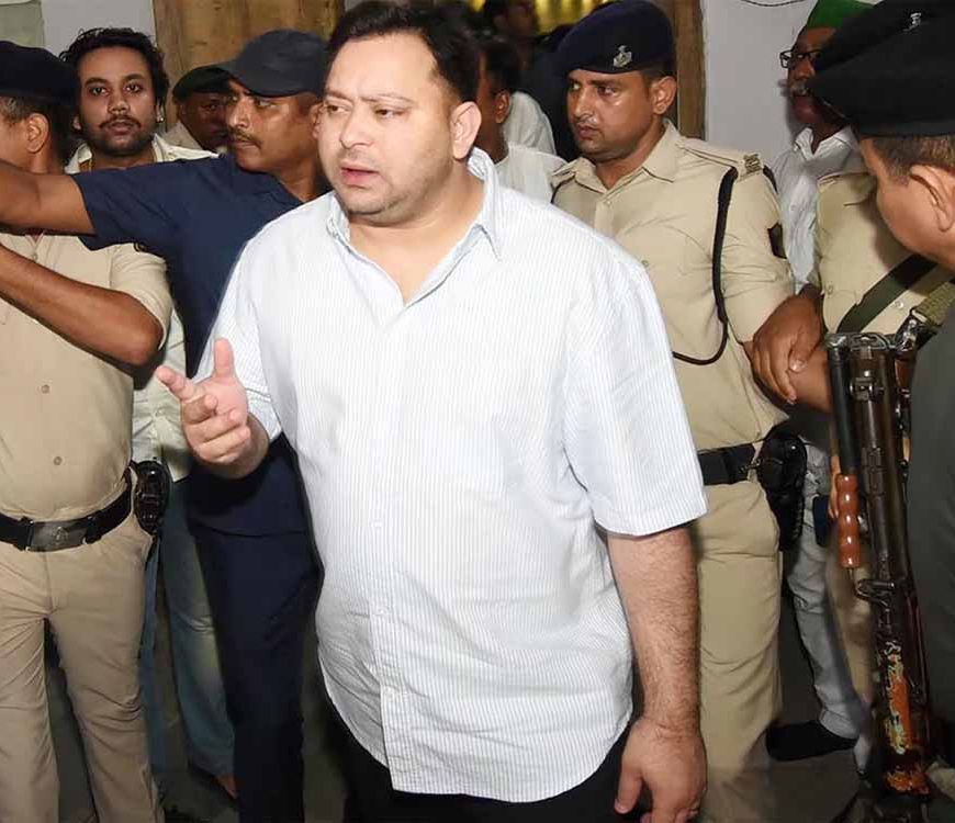 पटना में वक्फ संशोधन बिल के खिलाफ मुस्लिम संगठनों ने आवाज बुलंद की, रैली में गरजे तेजस्वी यादव