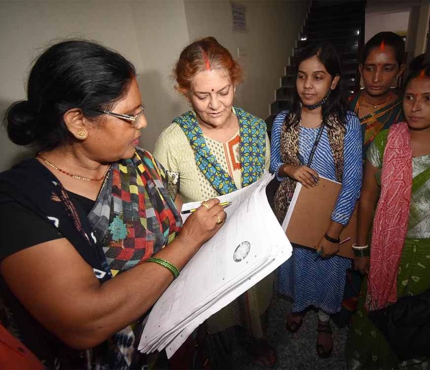 जनगणना की नई तैयारी शुरू! फोन-बाइक से लेकर घर की हर जानकारी होगी शामिल