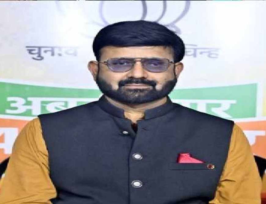 प्रतुल शाहदेव बोले - JMM ने भगवान बिरसा मुंडा, बाबासाहेब, सिद्धू कान्हू और अन्य महापुरुषों का किया अपमान