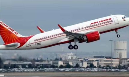 Air India फ्लाइट में फिर हड़कंप! टेकऑफ के बाद हवा में 900 फीट नीचे गिरा वियना जा रहा विमान