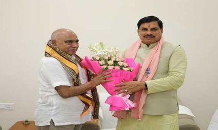मुख्यमंत्री डॉ. यादव से श्री खंडेलवाल की भेंट