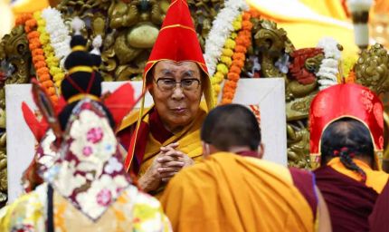 दलाई लामा का बयान: अवलोकितेश्वर का आशीर्वाद है, 30-40 साल और जीवित रहूंगा