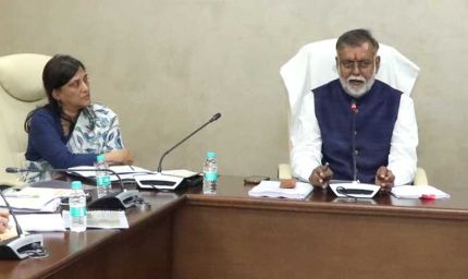 पौधरोपण एवं उनके संरक्षण के लिए कार्ययोजना बनाएं : मंत्री पटेल