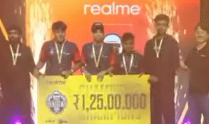 उज्जैन के आर्यन चौहान ने मोबाइल गेमिंग में जीते ₹1.25 करोड़, अब अंतरराष्ट्रीय लेवल में खेलेंगे, जितने पर मिलेंगे 605 करोड़ रुपए