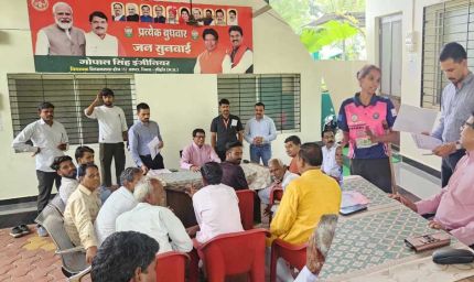 जनसुनवाई :बड़ी संख्या में जनसुनवाई में आये नागरिको की विधायक गोपालसिंह इंजीनियर ने सुनी समस्याएं