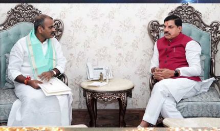 उज्जैन में जल्द होगी आकाशवाणी केंद्र की शुरुआत, दिल्ली में केंद्रीय मंत्रियों से मिले सीएम मोहन यादव