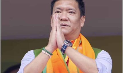 दलाई लामा को लेकर पेमा खांडू का बड़ा बयान – अगला उत्तराधिकारी चीन से नहीं, लोकतांत्रिक देश से होगा