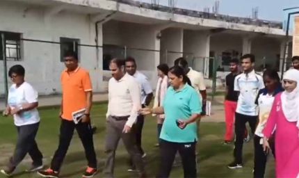 जिला कलेक्टर ने किया स्टेडियम व स्पोर्ट्स कॉम्प्लेक्स का बारीकी से निरीक्षण