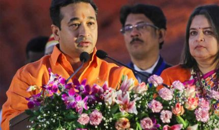 नितेश राणे का विवादित बयान: 'गोल टोपी वाले वोट नहीं देते, हरे सांप हैं'