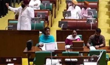 पंजाब विधानसभा में  'युद्ध नशे विरुद्ध' अभियान पर गरमाया माहौल, इस विधायक ने कर दी गाली-गलौज