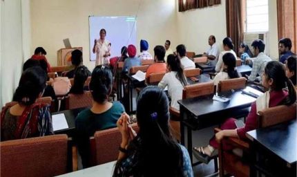 कुरुक्षेत्र यूनिवर्सिटी (KUK) के संस्थानों व विभागों में अब सप्ताह में 6 की बजाय 5 दिन ही क्लास लगेंगी