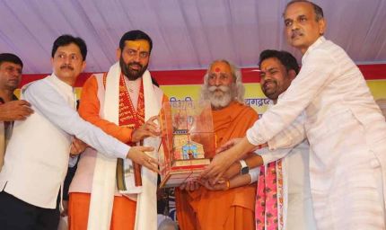 मुख्यमंत्री नायब सिंह का आह्वान: देश की तरक्की के लिए सेवा भाव से जुड़ें हर नागरिक