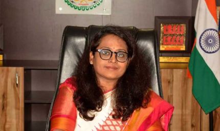 मोहला : सुरक्षित प्रसव के लिए गर्भवती महिलाओं की बनाए सूची, सुविधाए करें सुनिश्चित-कलेक्टर श्रीमती तुलिका प्रजापति