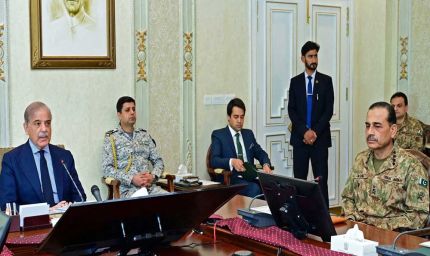 राष्ट्रपति बनेंगे जनरल आसिम मुनीर? शहबाज शरीफ से मुलाकात के बाद अटकलें तेज