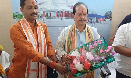 लखीसराय में डिप्टी सीएम विजय सिन्हा का दौरा: अपराधियों को दी कड़ी चेतावनी, विपक्ष पर साधा निशाना