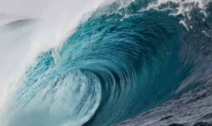 रूस में दहशत: एक घंटे में 5 बार कांपी धरती, 7.4 तीव्रता के झटके के बाद सुनामी अलर्ट